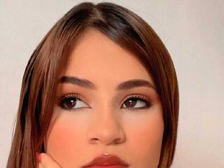 Erotiska video tērzēšana BRANDI-LOVEN