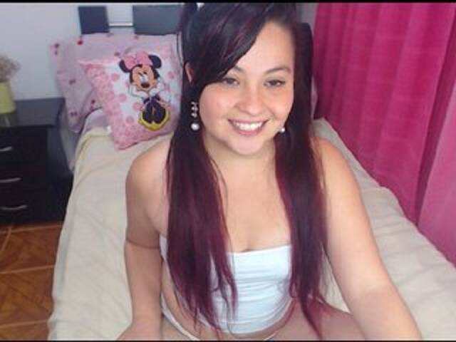 Apraides ekrānuzņēmumi BrianaCole