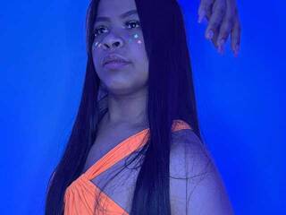 Erotiska video tērzēšana BrillithAdams