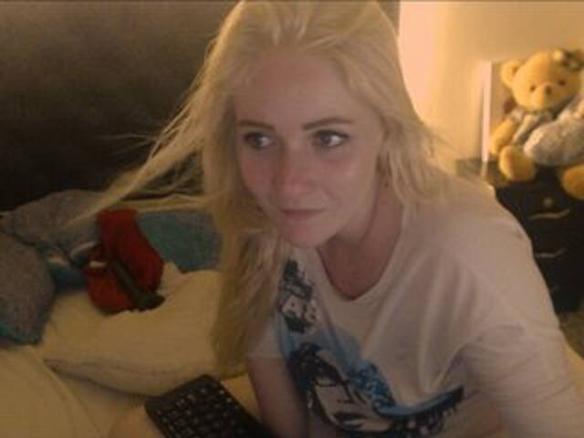 Apraides ekrānuzņēmumi brithany-coll