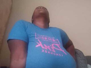 Erotiska video tērzēšana BustyDee