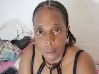 Erotiska video tērzēšana Bustylove27