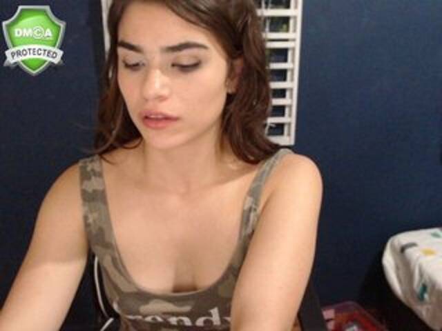 Apraides ekrānuzņēmumi caitlin-gomez