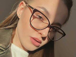 Erotiska video tērzēšana CallmeGinger