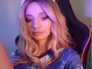 Erotiska video tērzēšana CamDragonic24