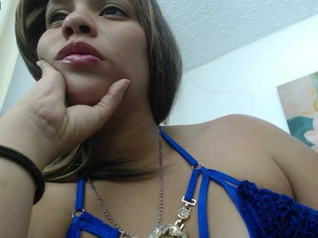 Apraides ekrānuzņēmumi candy-hot