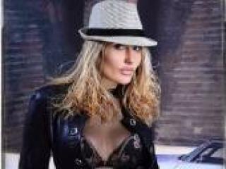 Erotiska video tērzēšana candynika