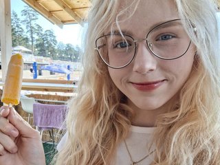 Erotiska video tērzēšana CarenPoellnitz