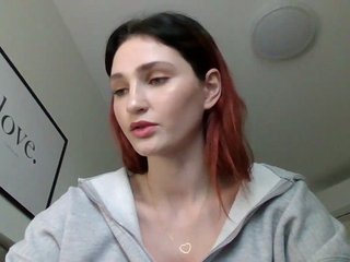 Erotiska video tērzēšana CarmelinaDesire