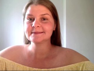 Erotiska video tērzēšana CarolineKiss
