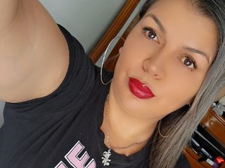 Erotiska video tērzēšana CATALINA-SANCHEZ