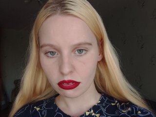Erotiska video tērzēšana charming-blonde
