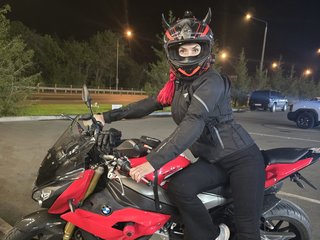 Erotiska video tērzēšana Charodeyka