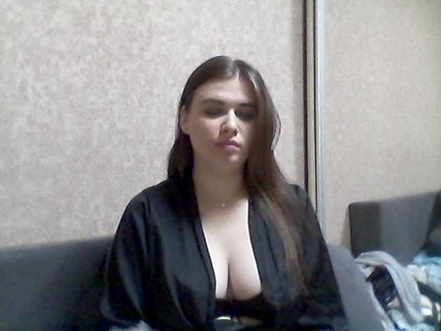 Apraides ekrānuzņēmumi CherryLaNude