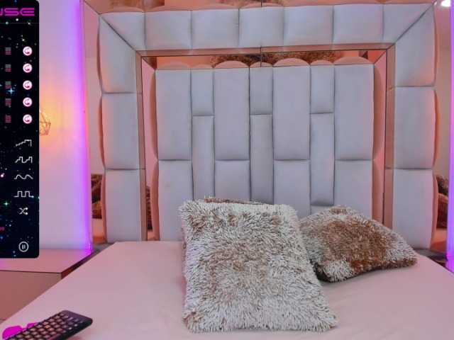 Apraides ekrānuzņēmumi Chloe-baker