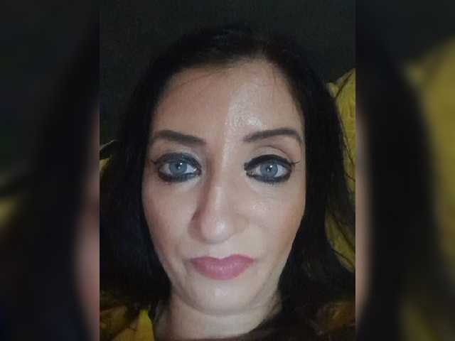 Apraides ekrānuzņēmumi ChristianaHot