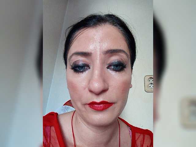 Apraides ekrānuzņēmumi ChristianaHot