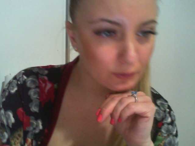 Apraides ekrānuzņēmumi ChristinaHotX