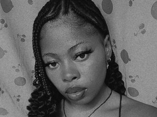 Erotiska video tērzēšana Chuzzy34