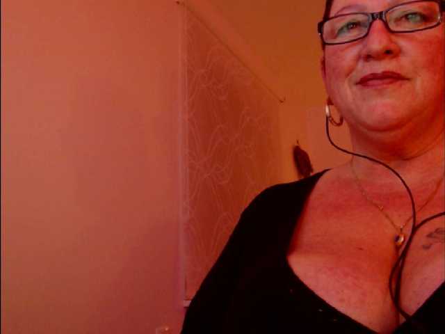 Fotogrāfijas Connyat99 Make Mistress Conny happy with the vibration 201 ultra high kiss tits flash 80 tips guys kiss only german here pm 20Domi 5 min steuern 200 tips