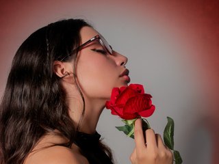 Erotiska video tērzēšana CoralineSanchez