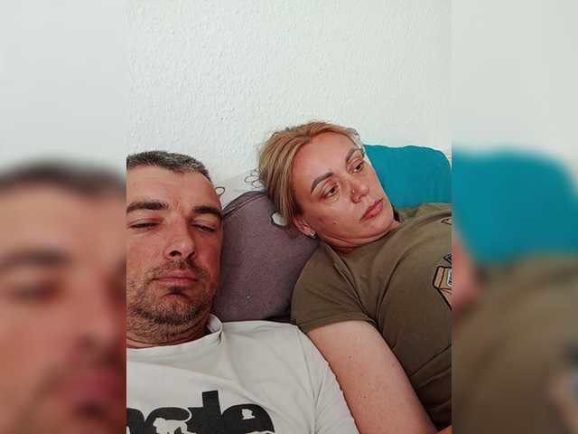 Apraides ekrānuzņēmumi Couple12a