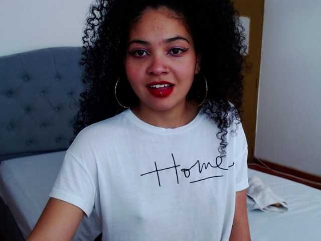 Apraides ekrānuzņēmumi Courageuse