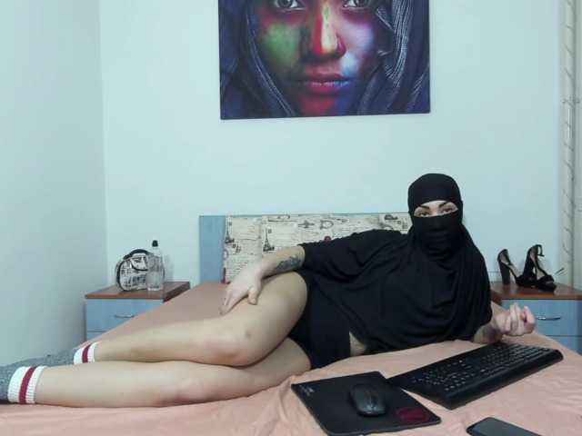 Apraides ekrānuzņēmumi CoxElysha