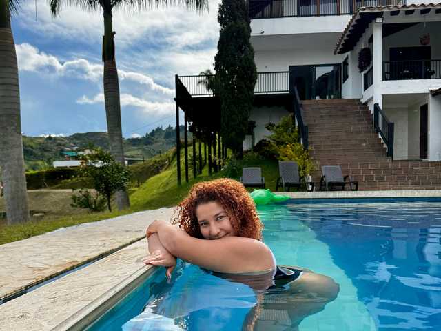 Profila foto PeachGirl1986