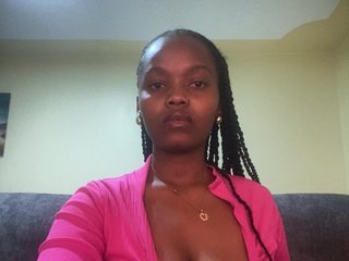 Erotiska video tērzēšana Curvy-maxy9