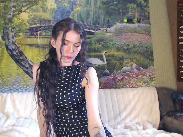 Apraides ekrānuzņēmumi EVERGLOW