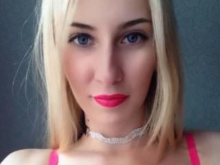 Erotiska video tērzēšana cuteblondee