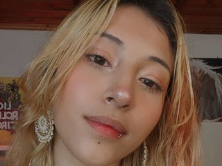 Erotiska video tērzēšana CuteWee420