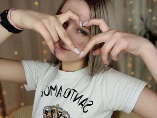 Erotiska video tērzēšana CyrilaPuff