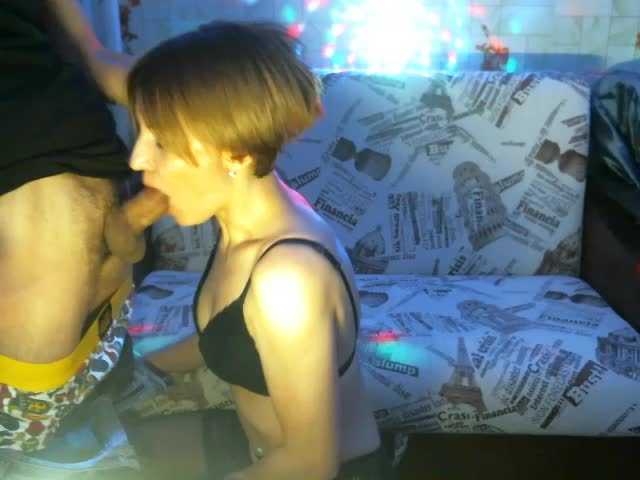 Apraides ekrānuzņēmumi DanFoxErin