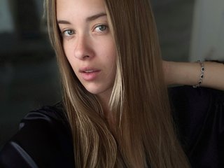 Erotiska video tērzēšana DanikaDillan