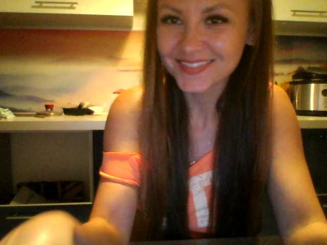 Apraides ekrānuzņēmumi Darinadiamond