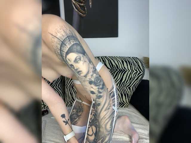 Fotogrāfijas Dark-Willow Hello ❤️ I'm Margarita, a lovely artist in tattoos ❤️ lovense works from 2 t to ❤️ ---my Favorite vibration 11-20-111tk ❤️ BEFORE 150tk PRIVAT ❤only FULL PRIVAT ❤️ here to make my dream come true ❤️ @remain ❤️