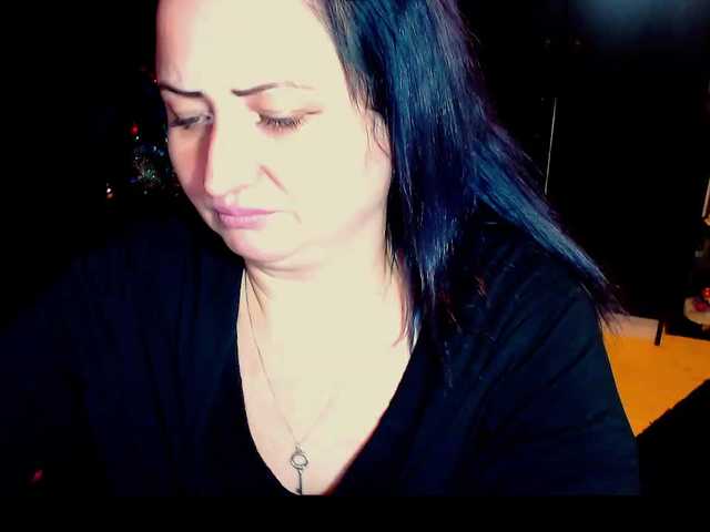 Apraides ekrānuzņēmumi KinkyDomina