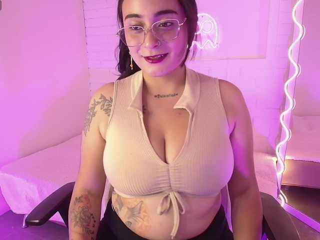 Apraides ekrānuzņēmumi Darling-tay