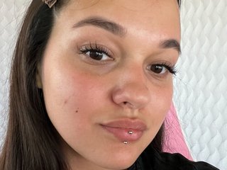 Erotiska video tērzēšana Miss_Darcy