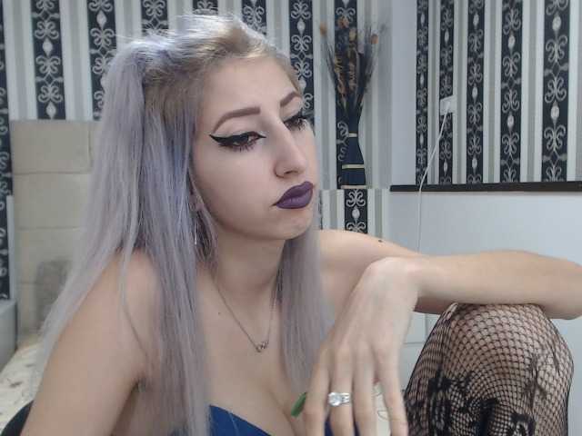 Apraides ekrānuzņēmumi DayshaDebora