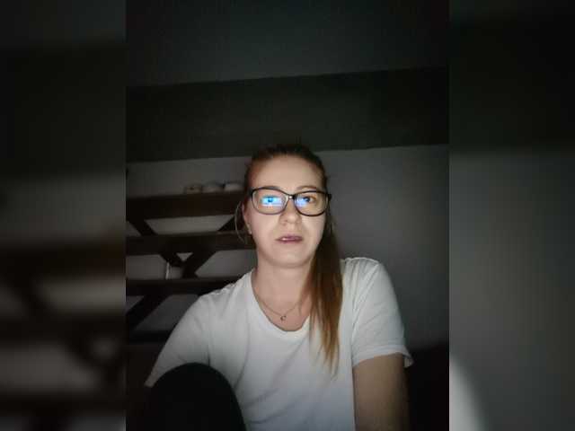 Apraides ekrānuzņēmumi DeeanaEvans