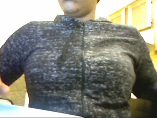 Apraides ekrānuzņēmumi DellaRoses34