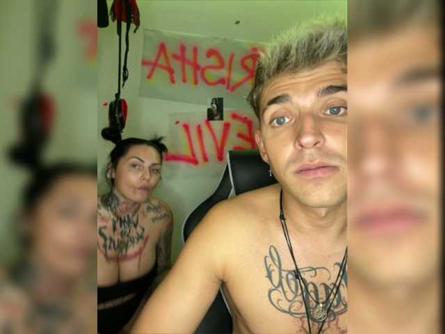 Apraides ekrānuzņēmumi DevilAndAngel