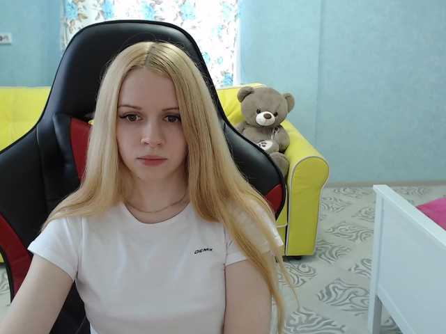 Apraides ekrānuzņēmumi Love_vikki