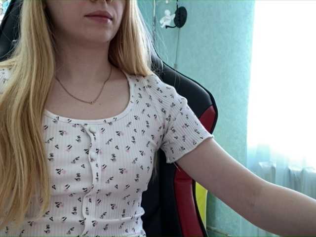 Apraides ekrānuzņēmumi Love_vikki