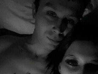 Erotiska video tērzēšana Sexy-and-Garry