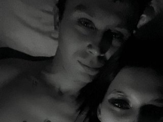 Erotiska video tērzēšana Sexy-and-Garry