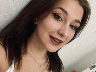 Erotiska video tērzēšana Disha-Lee